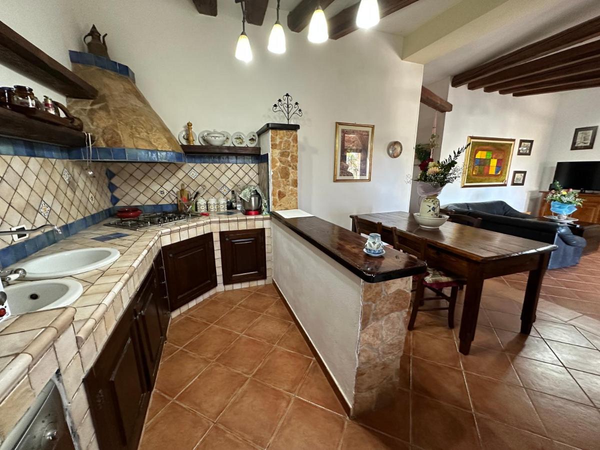 Villa Dalila ลัมเปดูซา ภายนอก รูปภาพ