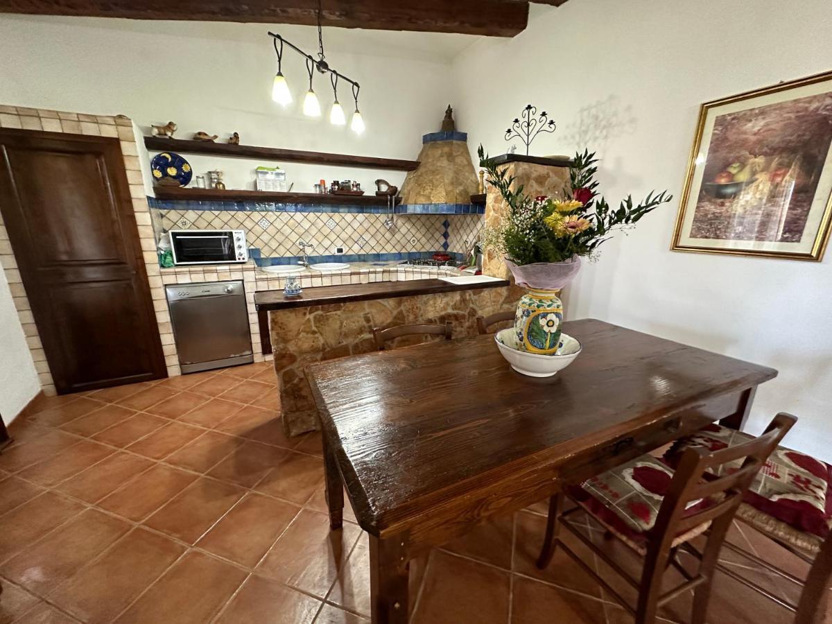 Villa Dalila ลัมเปดูซา ภายนอก รูปภาพ